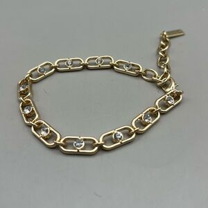 Gold Chain-Link Bracelet with Adjustable Length